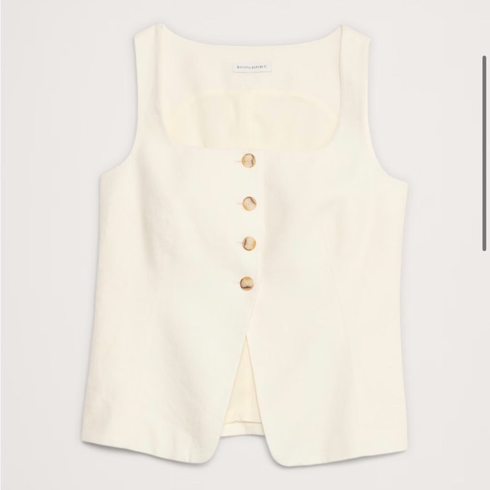 Square Neck Long Vest with Minimalist Design